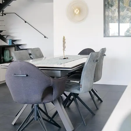 Grande Maison Avec Piscine, Proche Ocean, Les Sables, 6 Personnes * Les Sables-dʼOlonne