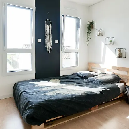 Grande Maison Avec Piscine, Proche Ocean, Les Sables, 6 Personnes Dom wakacyjny *